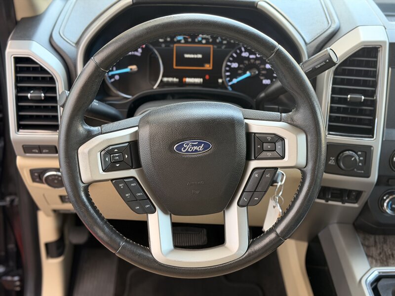 2018 Ford F-250 Super Duty Lariat DIESEL TRUCK 4WD 1-OWNER F250 - Photo 25 - Scottsdale, AZ 85257