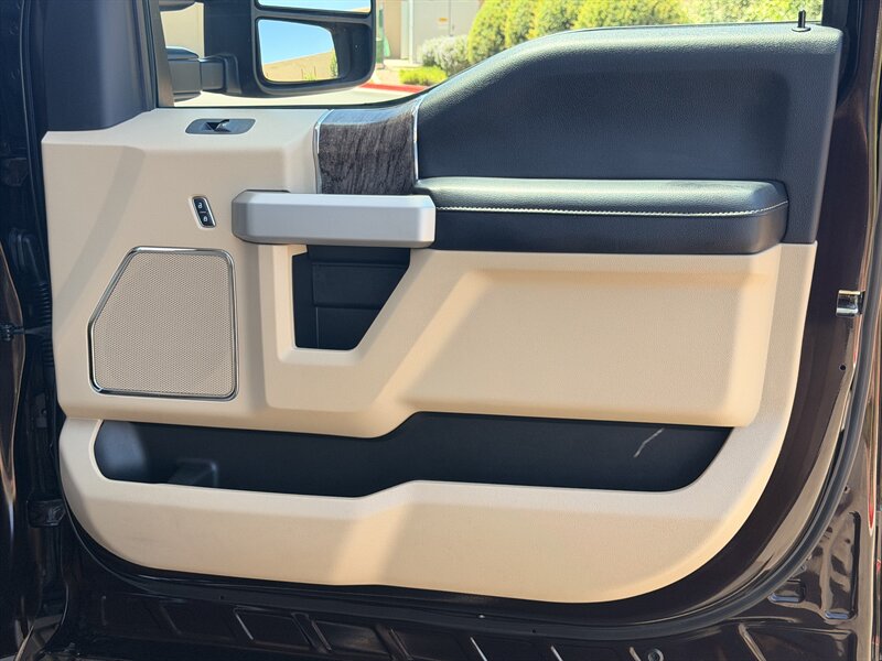2018 Ford F-250 Super Duty Lariat DIESEL TRUCK 4WD 1-OWNER F250 - Photo 34 - Scottsdale, AZ 85257