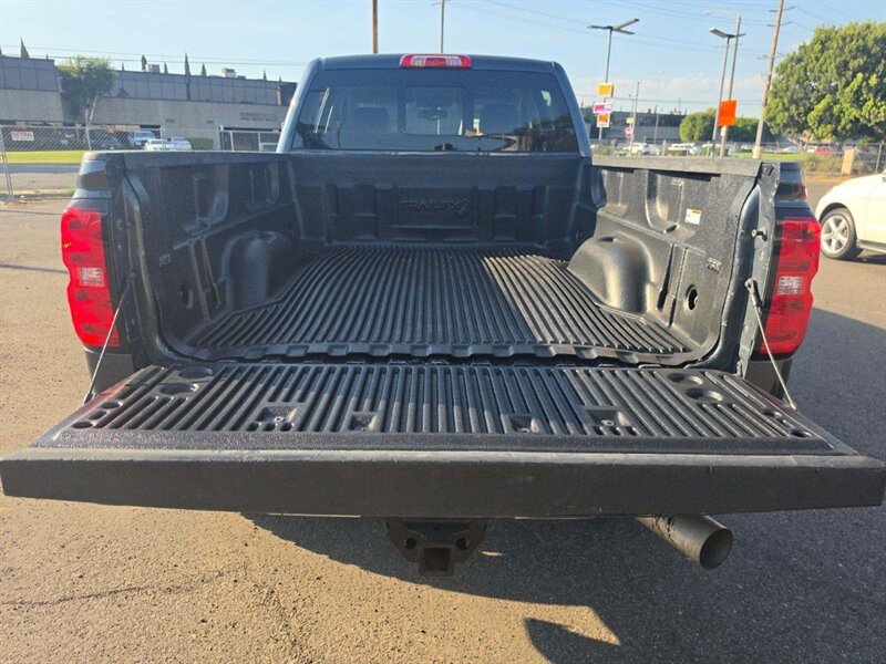 2018 Chevrolet Silverado 2500 LTZ DIESEL TRUCK 4WD CHEVY SILVERADO 2500 DIESEL - Photo 4 - Scottsdale, AZ 85257
