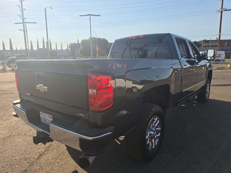 2018 Chevrolet Silverado 2500 LTZ DIESEL TRUCK 4WD CHEVY SILVERADO 2500 DIESEL - Photo 5 - Scottsdale, AZ 85257