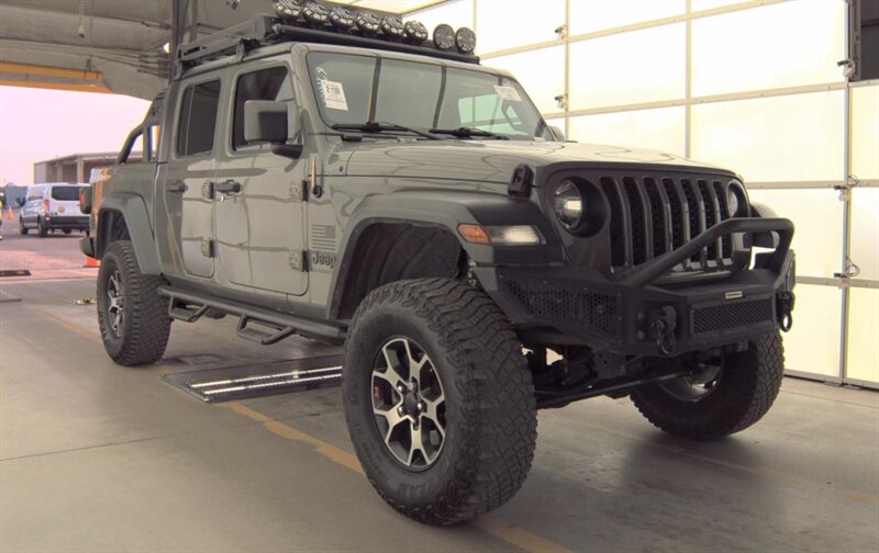 2020 Jeep Gladiator Sport S LIFTED 4WD TRUCK 3