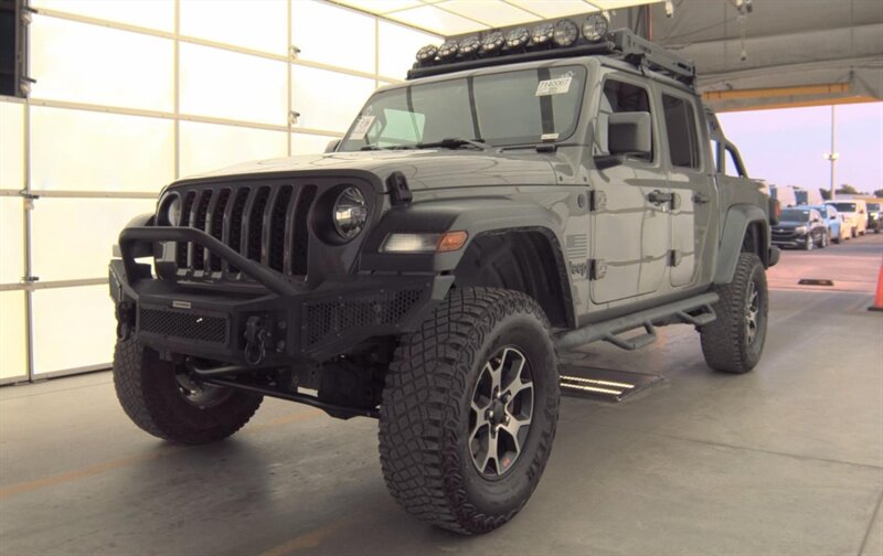 2020 Jeep Gladiator Sport S LIFTED 4WD TRUCK 3