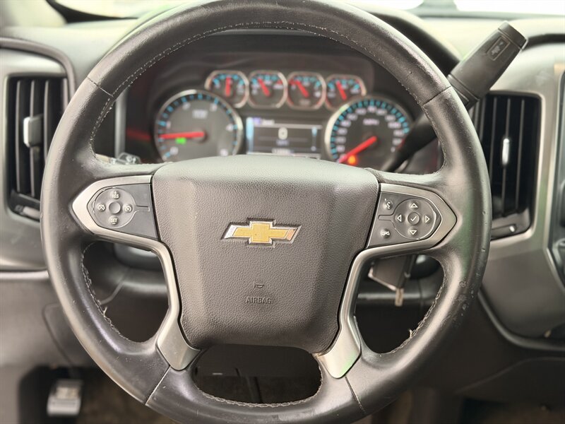 2018 Chevrolet Silverado 2500 DURAMAX DIESEL TRUCK 4WD LOW MI CHEVY 2500 DIESEL - Photo 15 - Scottsdale, AZ 85257