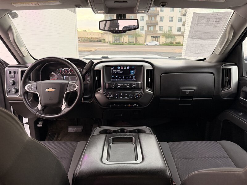2018 Chevrolet Silverado 2500 DURAMAX DIESEL TRUCK 4WD LOW MI CHEVY 2500 DIESEL - Photo 13 - Scottsdale, AZ 85257