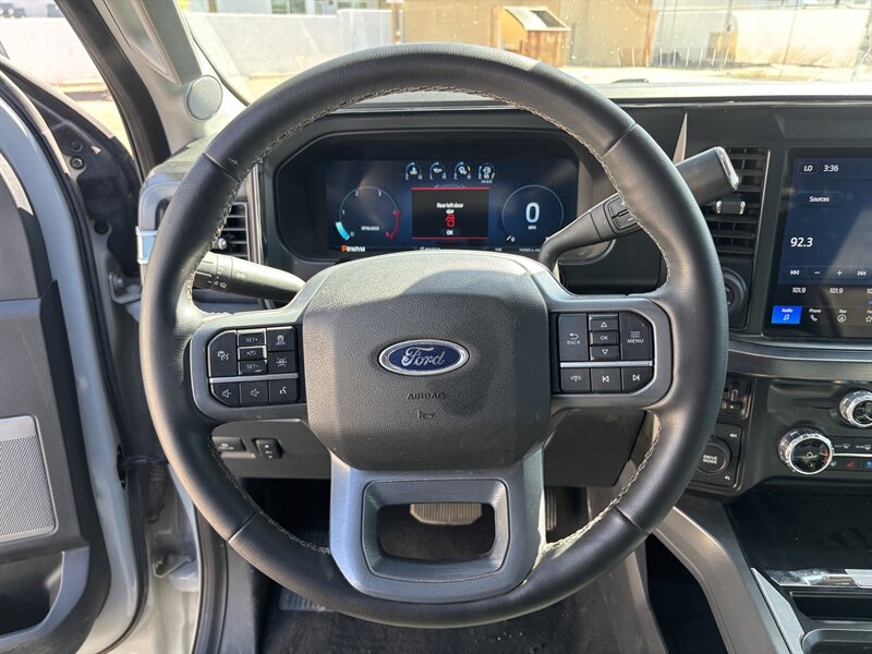 2025 Ford F-350 Super Duty Lariat LIFTED DIESEL TRUCK 4WD 37 " TIRE - Photo 20 - Scottsdale, AZ 85257