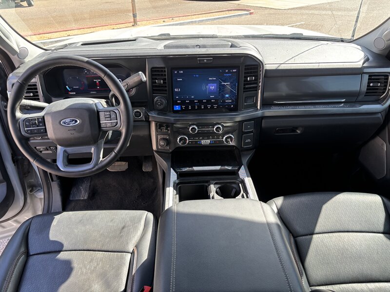 2025 Ford F-350 Super Duty Lariat LIFTED DIESEL TRUCK 4WD 37 " TIRE - Photo 22 - Scottsdale, AZ 85257