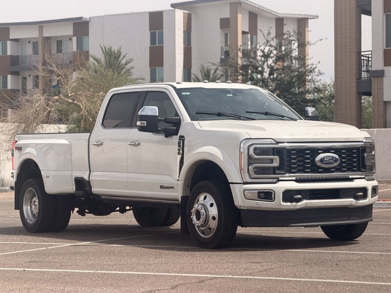 2023 Ford F-450 Platinum 4x4 Crew Cab 8' Box DRW's photo
