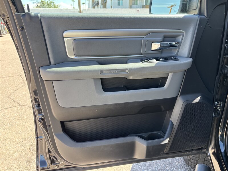 2016 Ram 2500 Lone Star photo 9