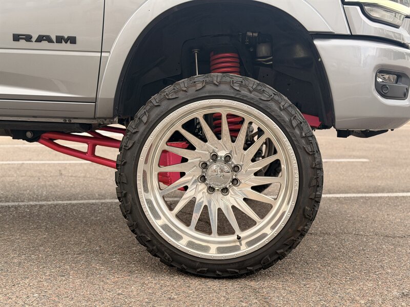 2022 RAM 2500 Laramie NIGHT EDITION 6 " BDS LIFT 26 " AMERICAN FOR - Photo 4 - Scottsdale, AZ 85257