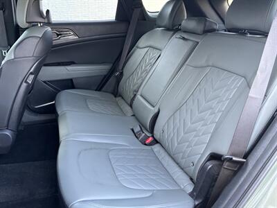 2023 Kia Sportage Plug-In Hybrid X-Line   - Photo 35 - Scottsdale, AZ 85257