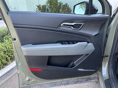 2023 Kia Sportage Plug-In Hybrid X-Line   - Photo 9 - Scottsdale, AZ 85257