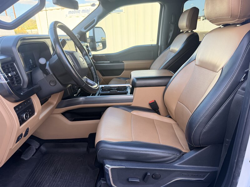 2023 Ford F-350 Super Duty Lariat HI OUTPUT DUALLY DIESEL TRUCK - Photo 25 - Scottsdale, AZ 85257