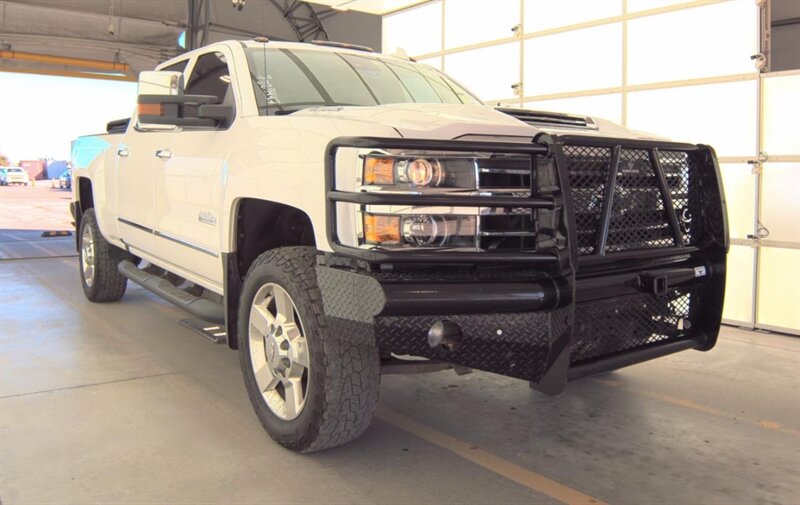 2019 Chevrolet Silverado 2500 High Country DIESEL TRUCK 4WD CHEVY SILVERADO 2500 - Photo 2 - Scottsdale, AZ 85257