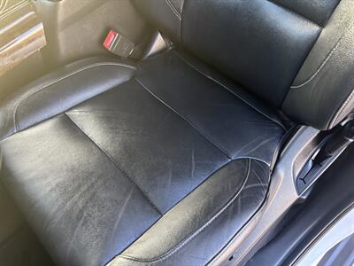 2019 Chevrolet Tahoe 4WD SUV 3RD ROW SEAT 1-OWNER CARFAX CHEVY TAHOE   - Photo 18 - Scottsdale, AZ 85257
