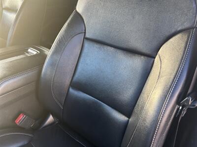 2019 Chevrolet Tahoe 4WD SUV 3RD ROW SEAT 1-OWNER CARFAX CHEVY TAHOE   - Photo 17 - Scottsdale, AZ 85257