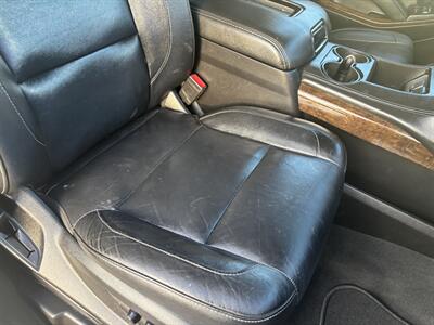 2019 Chevrolet Tahoe 4WD SUV 3RD ROW SEAT 1-OWNER CARFAX CHEVY TAHOE   - Photo 37 - Scottsdale, AZ 85257