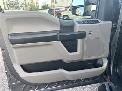 2022 Ford F-350 Super Duty DUALLY DIESEL TRUCK 4WD FORD F350 TRUCK   - Photo 11 - Scottsdale, AZ 85257