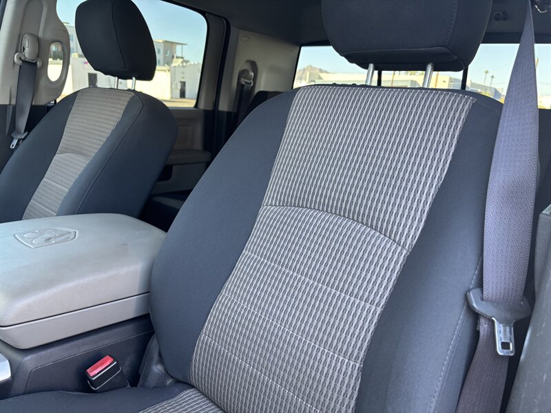 2012 RAM 2500 MEGA CAB DIESEL TRUCK 4WD RARE DODGE RAM 2500 4X4 - Photo 14 - Scottsdale, AZ 85257