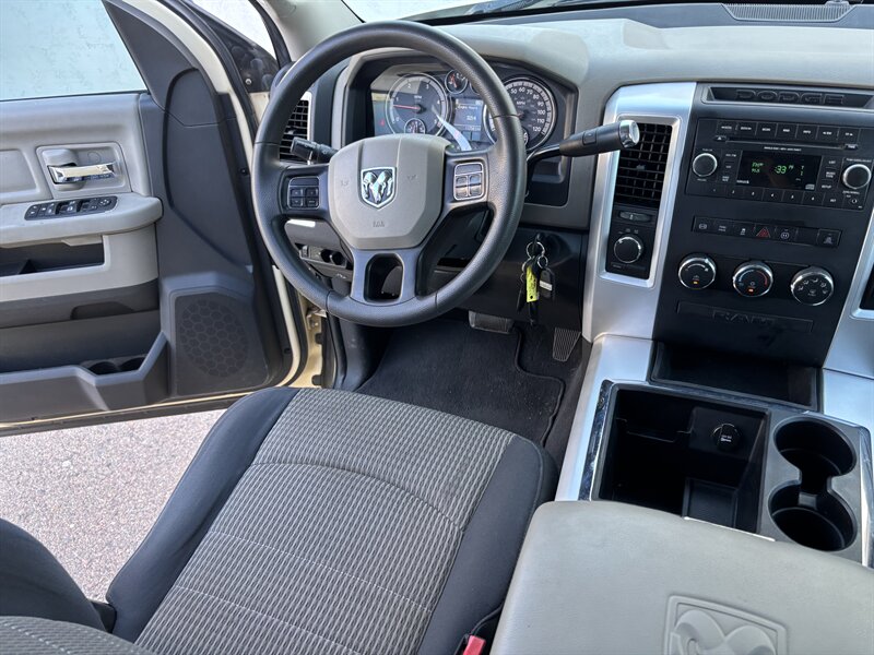 2012 RAM 2500 MEGA CAB DIESEL TRUCK 4WD RARE DODGE RAM 2500 4X4 - Photo 25 - Scottsdale, AZ 85257