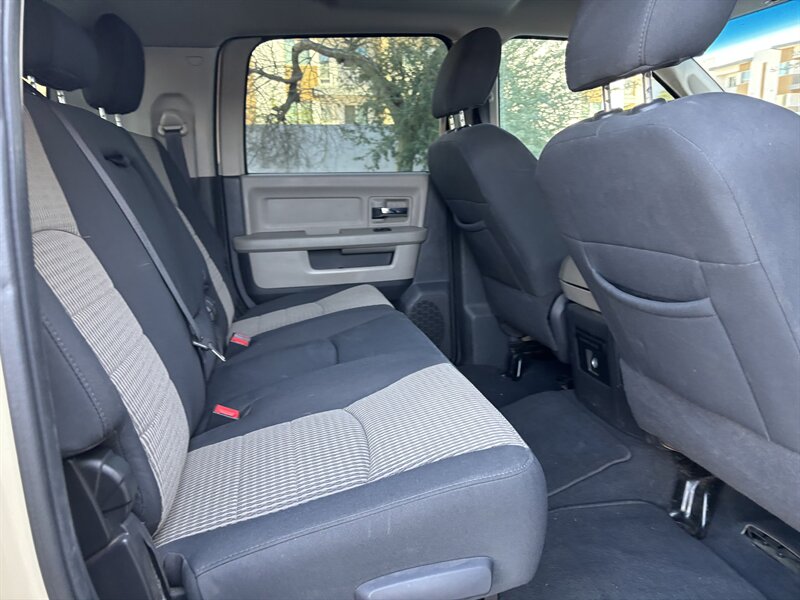 2012 RAM 2500 MEGA CAB DIESEL TRUCK 4WD RARE DODGE RAM 2500 4X4 - Photo 37 - Scottsdale, AZ 85257