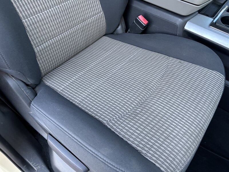 2012 RAM 2500 MEGA CAB DIESEL TRUCK 4WD RARE DODGE RAM 2500 4X4 - Photo 33 - Scottsdale, AZ 85257