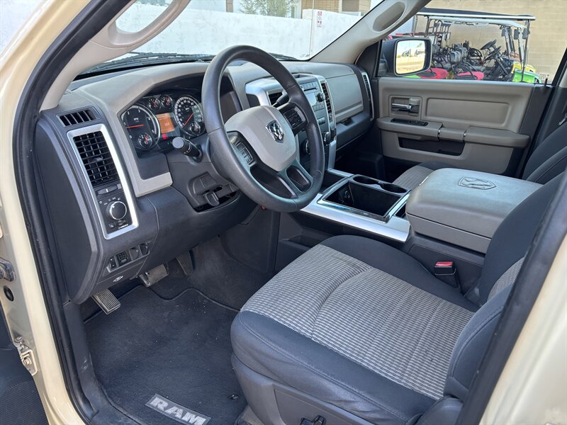 2012 RAM 2500 MEGA CAB DIESEL TRUCK 4WD RARE DODGE RAM 2500 4X4 - Photo 11 - Scottsdale, AZ 85257