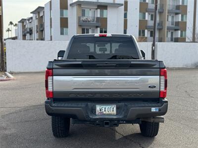 2018 Ford F-250 Super Duty Platinum DIESEL TRUCK 4WD LOCAL TRADE   - Photo 4 - Scottsdale, AZ 85257