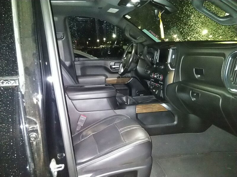 2020 Chevrolet Silverado 2500HD High Country photo 6