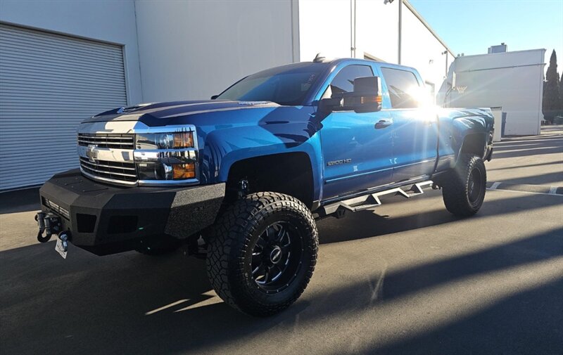 2017 Chevrolet Silverado 2500 LIFTED DIESEL TRUCK 4WD 1 OWNER PROCOMP RIMS CHEVY   - Photo 1 - Scottsdale, AZ 85257