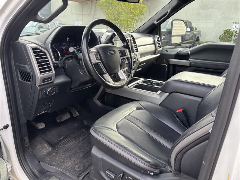 2020 Ford F-350 Super Duty Platinum DIESEL TRUCK 4WD 65K MI F350 - Photo 11 - Scottsdale, AZ 85257