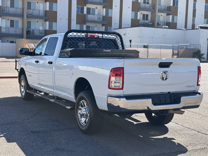 2022 Ram 3500 Tradesman photo 4