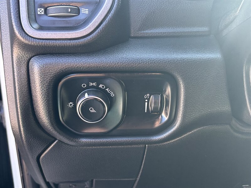 2022 Ram 3500 Tradesman photo 14