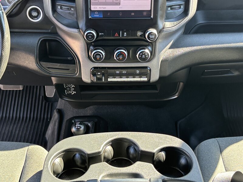 2022 Ram 3500 Tradesman photo 21