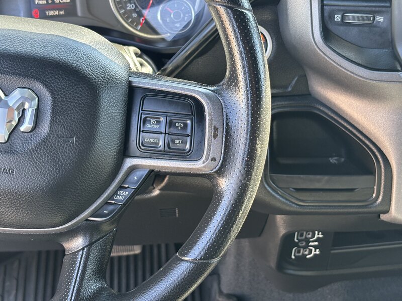 2022 Ram 3500 Tradesman photo 18