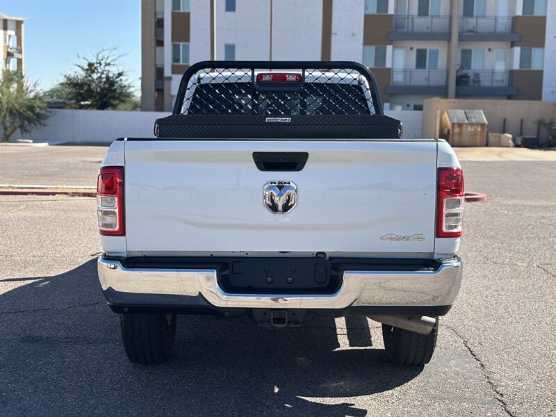 2022 Ram 3500 Tradesman photo 3