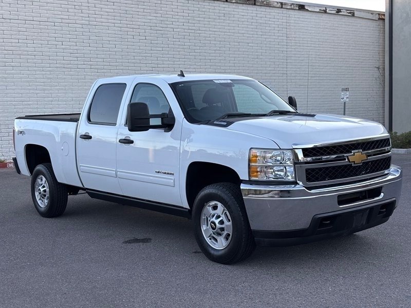 2013 Chevrolet Silverado HD 1LT 4WD Crew Cab SWB's photo