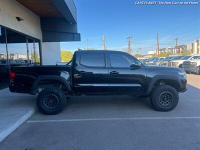 2017 Toyota Tacoma TRD Off-Road 4WD TRUCK BRAND NEW TIRE TACOMA TRD   - Photo 2 - Portland, OR 97267
