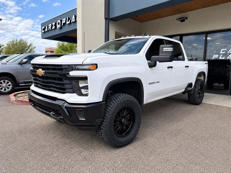 2024 Chevrolet Silverado 2500 LIFTED DIESEL TRUCK 4WD 3 " LIFT 37 " TIRES 20 " RIMS - Photo 3 - Scottsdale, AZ 85257