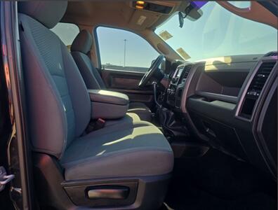 2018 RAM 3500 6-SPEED MANUAL DUALLY DIESEL TRUCK 4WD 6-SPD TRUCK   - Photo 7 - Scottsdale, AZ 85257