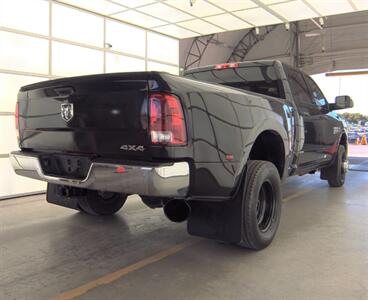 2018 RAM 3500 6-SPEED MANUAL DUALLY DIESEL TRUCK 4WD 6-SPD TRUCK   - Photo 3 - Scottsdale, AZ 85257