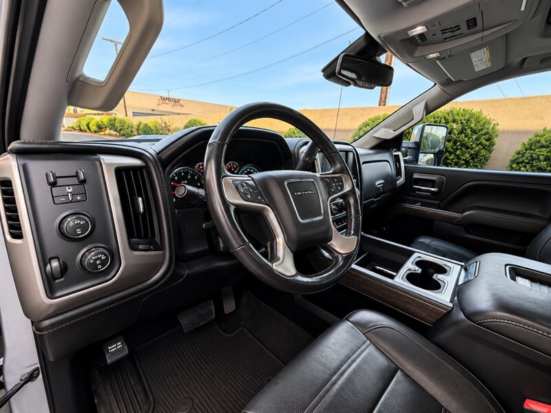 2018 GMC Sierra 3500 Denali DUALLY DIESEL TRUCK 4WD GMC SIERRA 3500 4X4 - Photo 12 - Scottsdale, AZ 85257