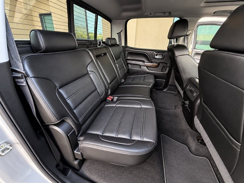 2018 GMC Sierra 3500 Denali DUALLY DIESEL TRUCK 4WD GMC SIERRA 3500 4X4 - Photo 20 - Scottsdale, AZ 85257