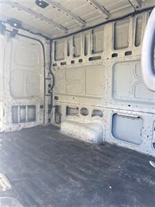 2012 Nissan NV 2500 HD S  HIGH ROOF  READY FOR WORK - Photo 4 - Trenton, NJ 08629