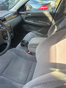 2014 Chevrolet Impala Limited   - Photo 5 - Trenton, NJ 08629