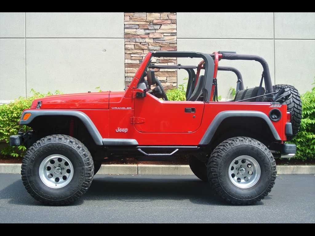 1997 Jeep Wrangler SE   - Photo 11 - Framingham, MA 01702