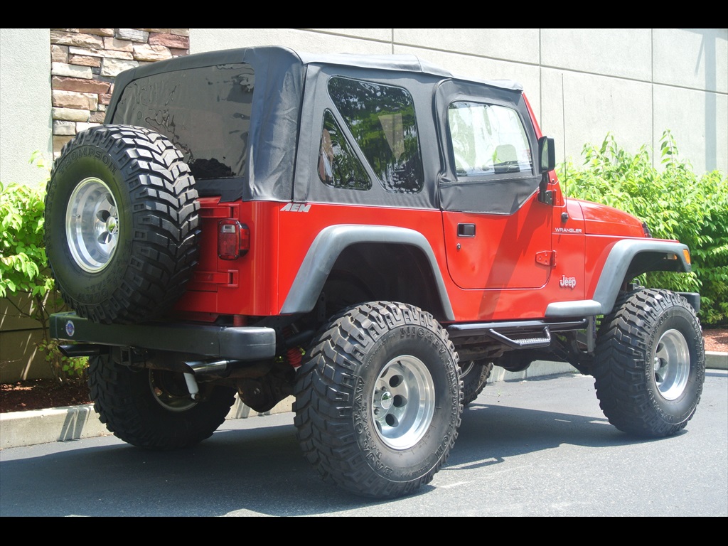 1997 Jeep Wrangler SE   - Photo 7 - Framingham, MA 01702