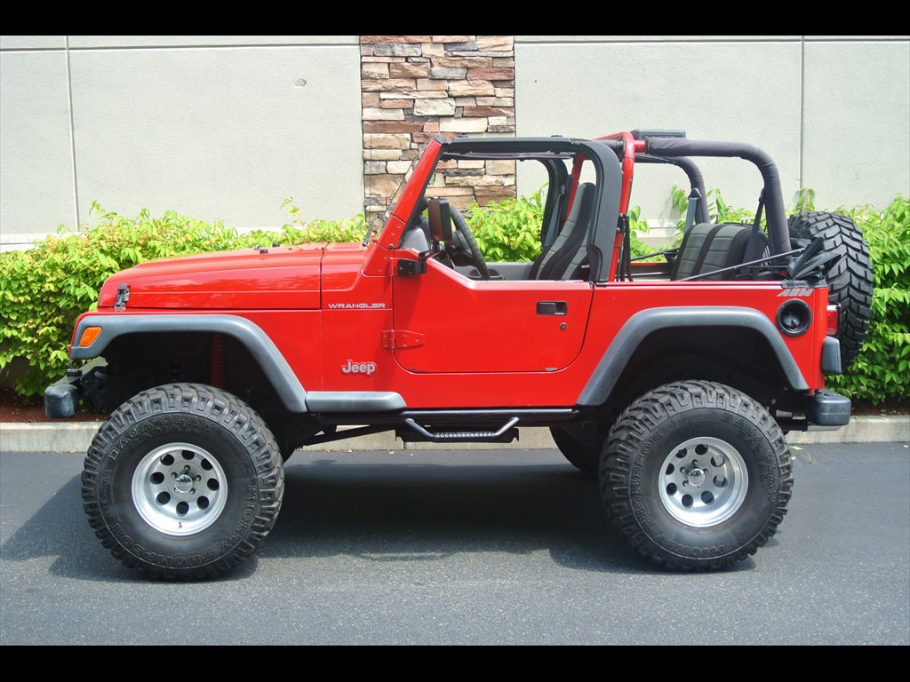 1997 Jeep Wrangler SE   - Photo 10 - Framingham, MA 01702