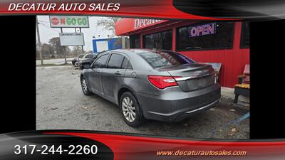 2013 Chrysler 200 Touring   - Photo 7 - Indianapolis, IN 46221