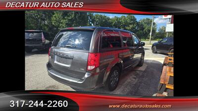 2015 Dodge Grand Caravan SXT Plus   - Photo 5 - Indianapolis, IN 46221