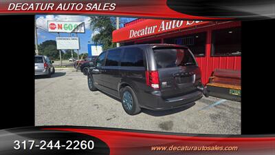 2015 Dodge Grand Caravan SXT Plus   - Photo 7 - Indianapolis, IN 46221